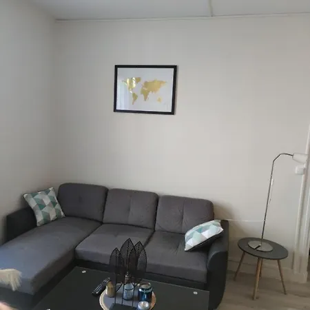 Chambre A Louer منزل للإقامة سوموور